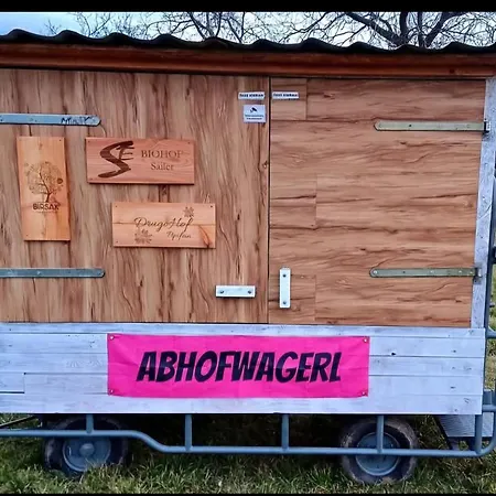 Stellplatz Am Bauernhof Campsite